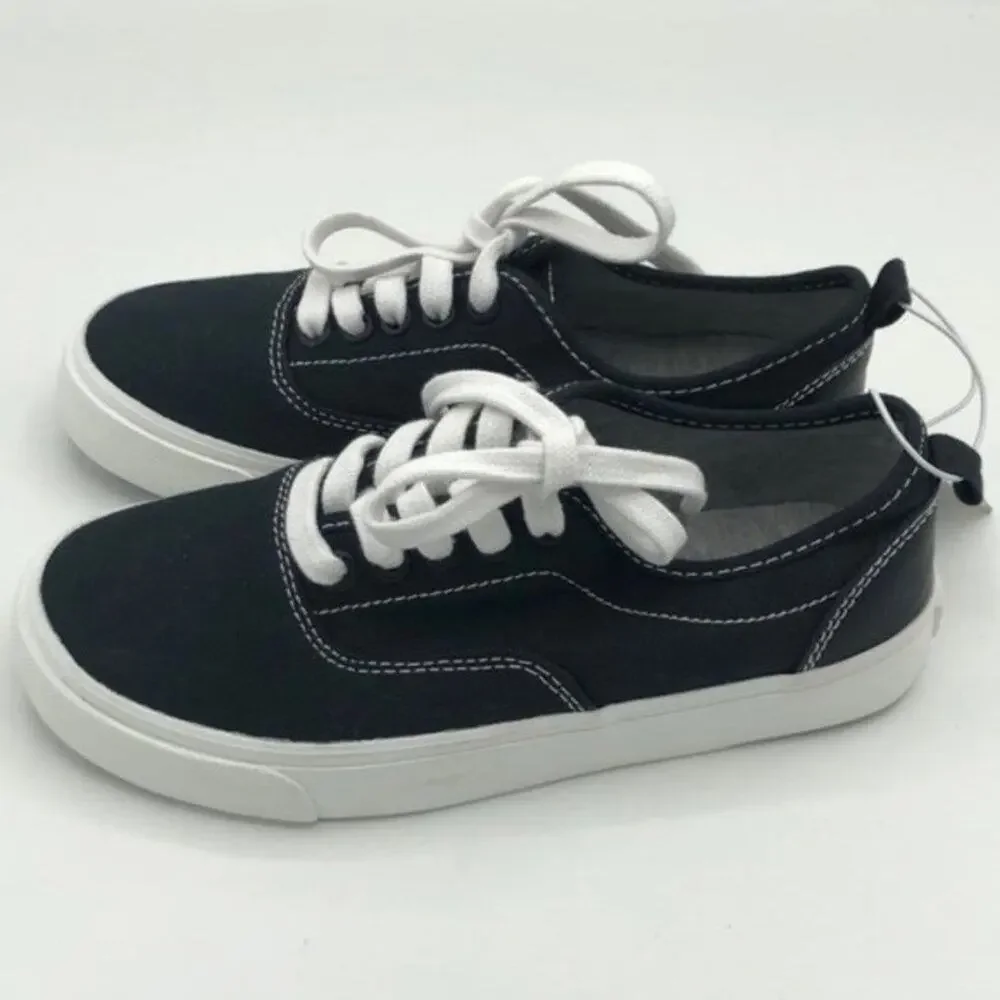 Old Navy Toddler Boys Lace Up Black/White Canvas Sneakers Sz 13